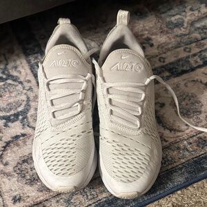 Nike Air 270  Sneakers